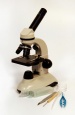 Микроскоп учебный (школьный)